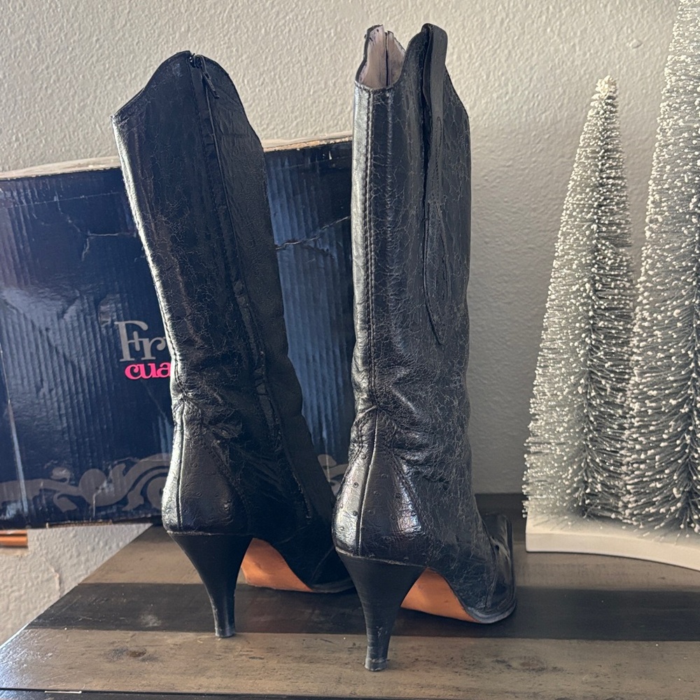 Frida Cuadra Black Women's Boots - Picture 3 of 4